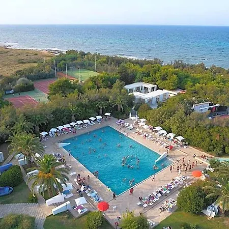 Hotel Meditur Puglia 4*