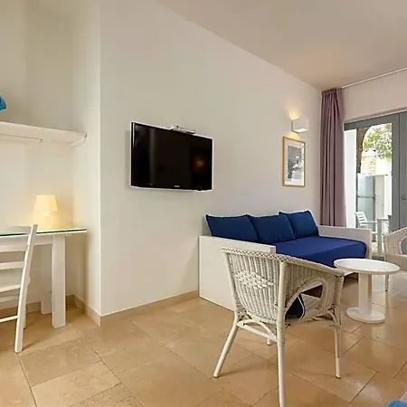 Meditur Puglia Hotel Rosa Marina